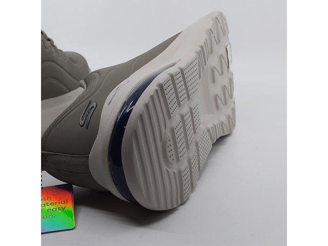 Paar schoenen, maat 42, skechers - afbeelding 10 van  10