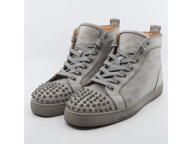 Paar schoenen, maat 42,5, louboutin - afbeelding 1 van  12