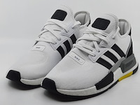 Paar schoenen, maat 43 1/2, adidas - afbeelding 1 van  10
