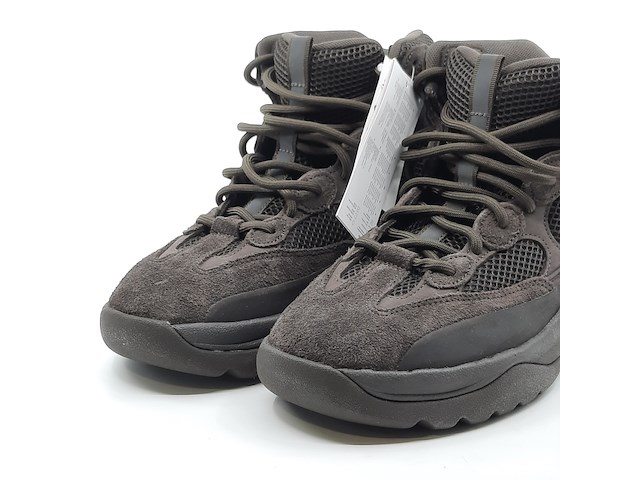 Paar schoenen, maat 43 1/3, adidas yeezy, eg6463 - afbeelding 5 van  12