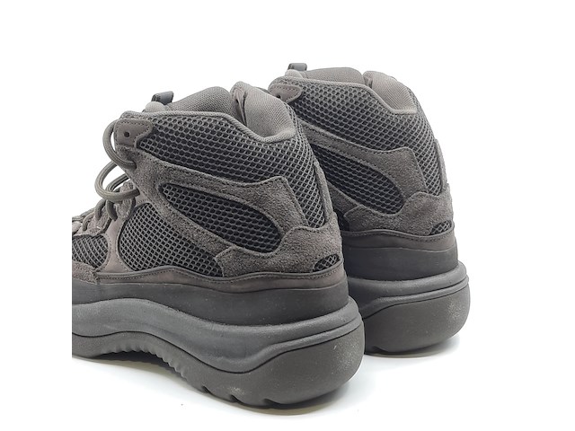 Paar schoenen, maat 43 1/3, adidas yeezy, eg6463 - afbeelding 10 van  12
