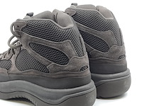 Paar schoenen, maat 43 1/3, adidas yeezy, eg6463 - afbeelding 10 van  12
