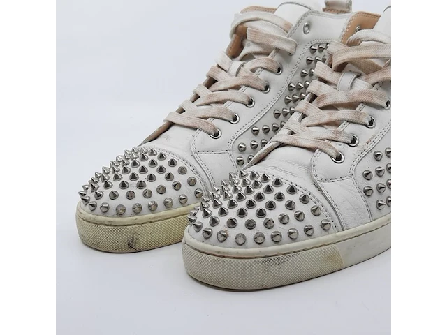 Paar schoenen, maat 43, louboutin - afbeelding 11 van  18