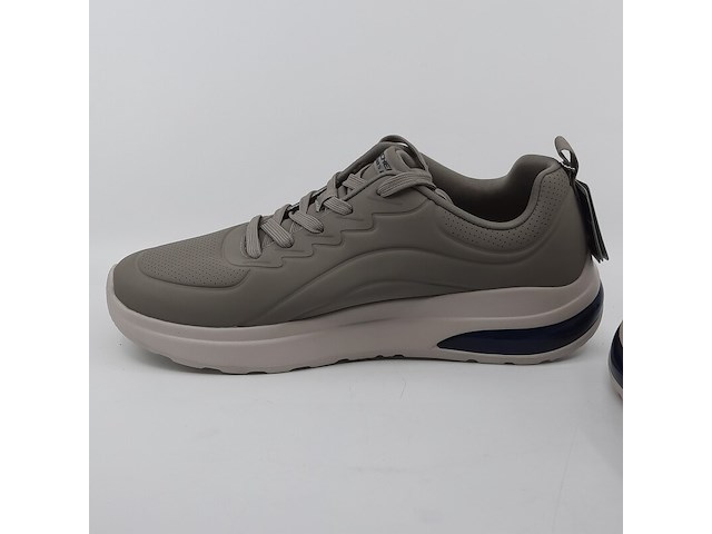 Paar schoenen, maat 43, skechers - afbeelding 6 van  10