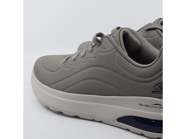 Paar schoenen, maat 43, skechers - afbeelding 8 van  10