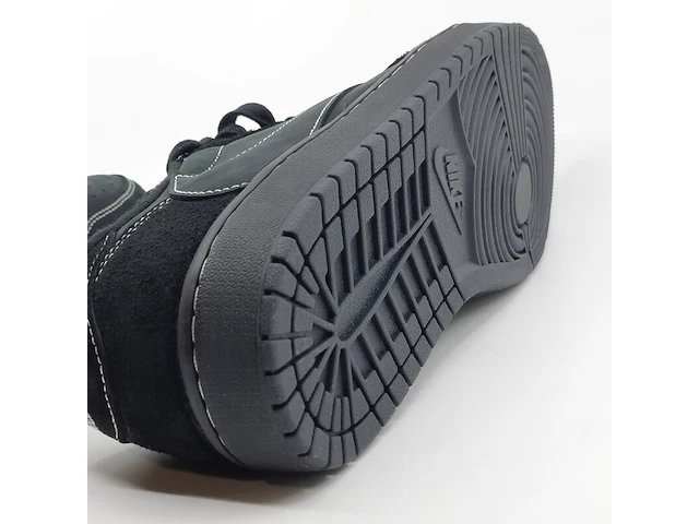Paar schoenen, maat 44 1/2, nike, air jordan dm7866-001 - afbeelding 2 van  21