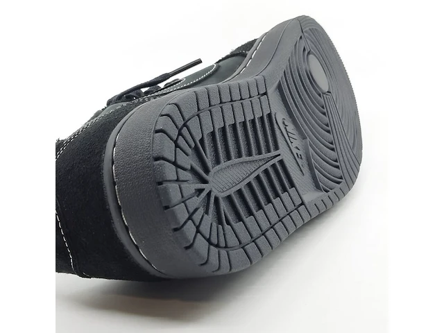 Paar schoenen, maat 44 1/2, nike, air jordan dm7866-001 - afbeelding 10 van  21