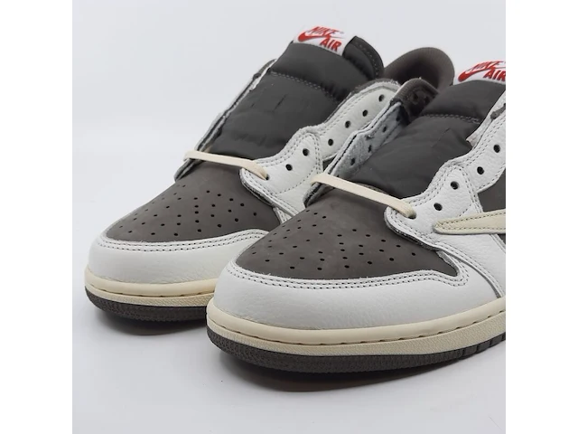 Paar schoenen, maat 44, nike, air jordan dm7866-162 - afbeelding 12 van  20