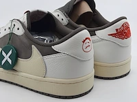 Paar schoenen, maat 44, nike, air jordan dm7866-162 - afbeelding 17 van  20