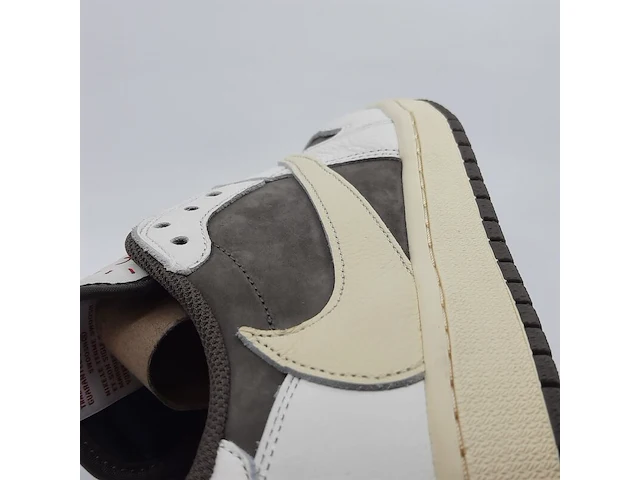 Paar schoenen, maat 44, nike, air jordan dm7866-162 - afbeelding 19 van  20