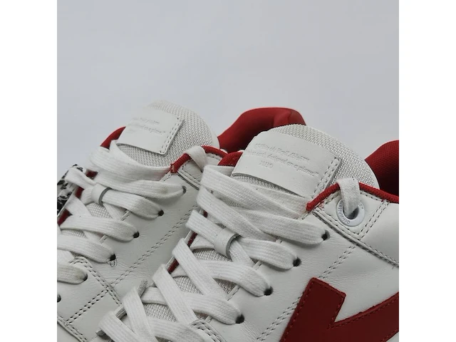 Paar schoenen, maat 44, off-white - afbeelding 9 van  14