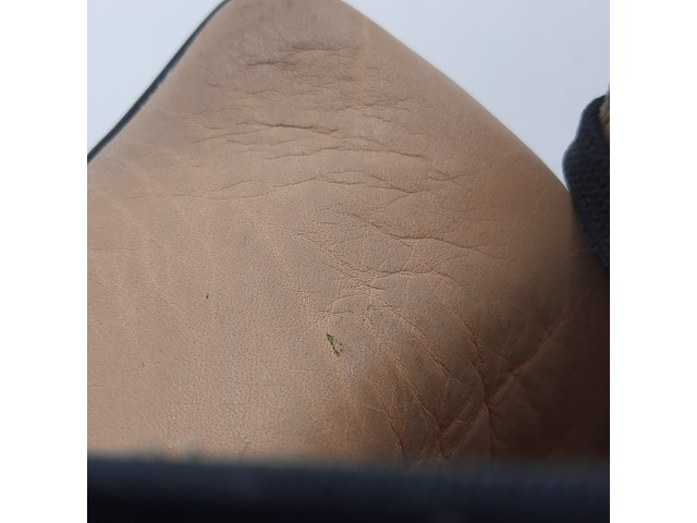 Paar schoenen, maat 45 1/2, louboutin - afbeelding 11 van  12