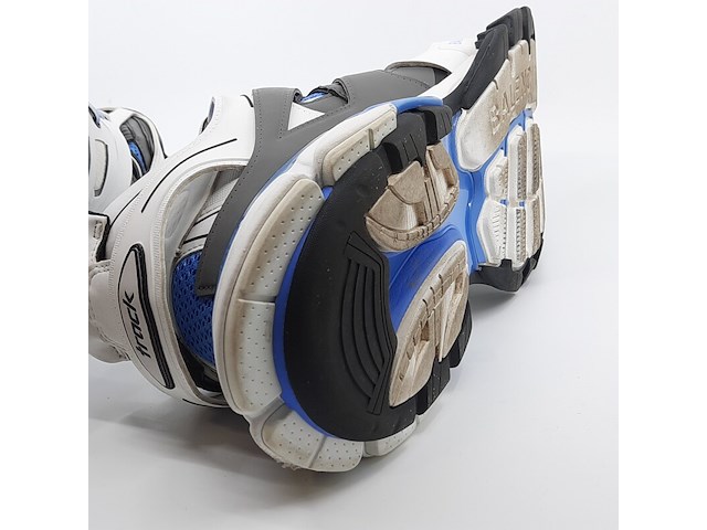 Paar schoenen, maat 45, balenciaga, track 542023 - afbeelding 2 van  10