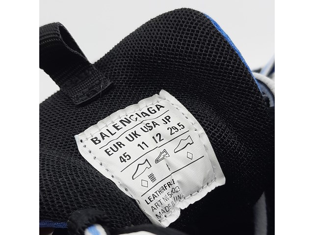 Paar schoenen, maat 45, balenciaga, track 542023 - afbeelding 9 van  10