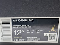 Paar schoenen, maat 47, nike jordan, dq8426-106 - afbeelding 2 van  10