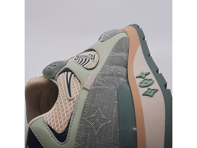 Paar schoenen, maat 6 1/2, louis vuitton, go 02 64 - afbeelding 2 van  12