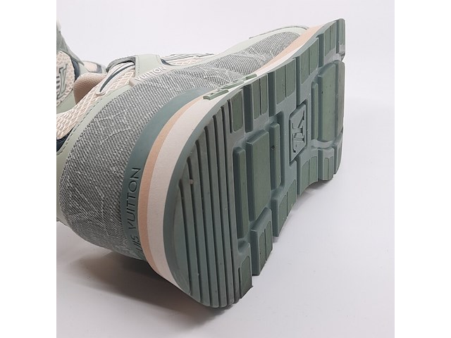 Paar schoenen, maat 6 1/2, louis vuitton, go 02 64 - afbeelding 3 van  12