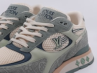 Paar schoenen, maat 6 1/2, louis vuitton, go 02 64 - afbeelding 6 van  12