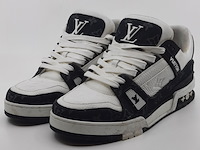 Paar schoenen, maat 6,5, louis vuitton, dd0243