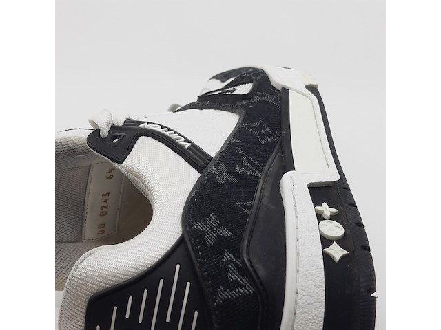 Paar schoenen, maat 6,5, louis vuitton, dd0243 - afbeelding 10 van  10