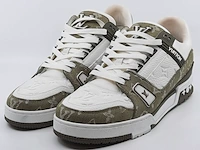 Paar schoenen, maat 8, louis vuitton, go 0245