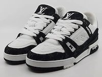 Paar schoenen, maat 8, louis vuitton, ms 0274