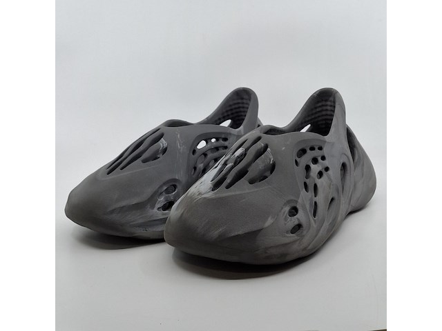 Paar schoenen, maat 8 (us), adidas yeezy, foam rnr - afbeelding 1 van  8