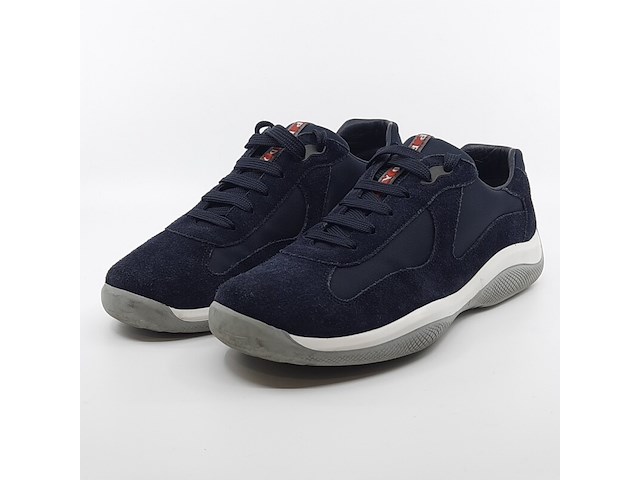 Paar schoenen, maat 9 1/2, prada - afbeelding 1 van  11