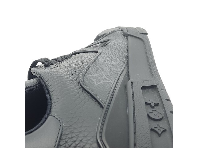 Paar schoenen, maat 9, louis vuitton, dd 0294 - afbeelding 2 van  11