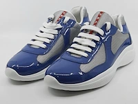 Paar schoenen, maat 9, prada