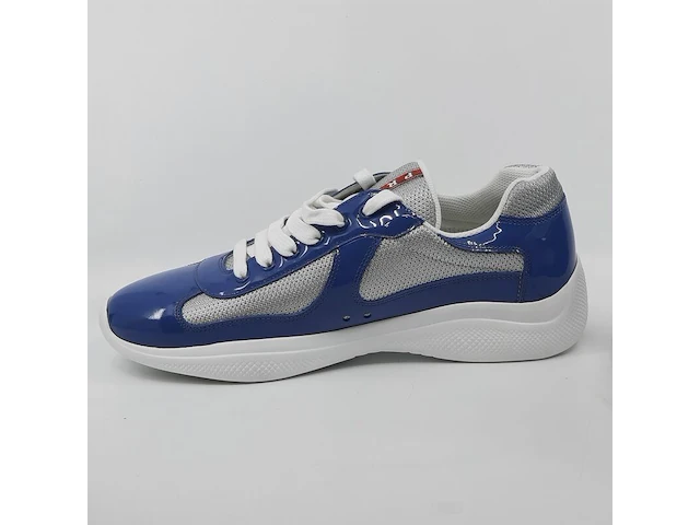Paar schoenen, maat 9, prada - afbeelding 6 van  10