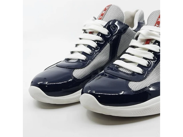 Paar schoenen, maat 9, prada - afbeelding 3 van  10