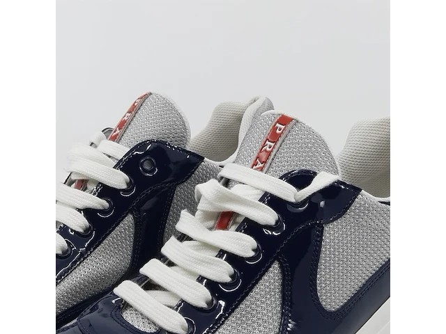 Paar schoenen, maat 9, prada - afbeelding 5 van  10