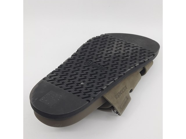 Paar slippers, hermes - afbeelding 2 van  10