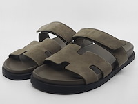 Paar slippers, hermes - afbeelding 1 van  10