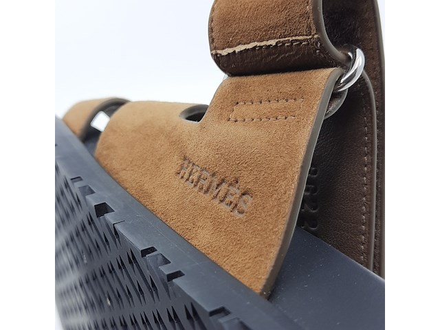 Paar slippers, hermès - afbeelding 3 van  11