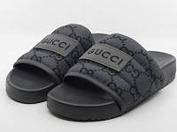 Paar slippers, maat 10, gucci, 771466 facte 1143 - afbeelding 1 van  12