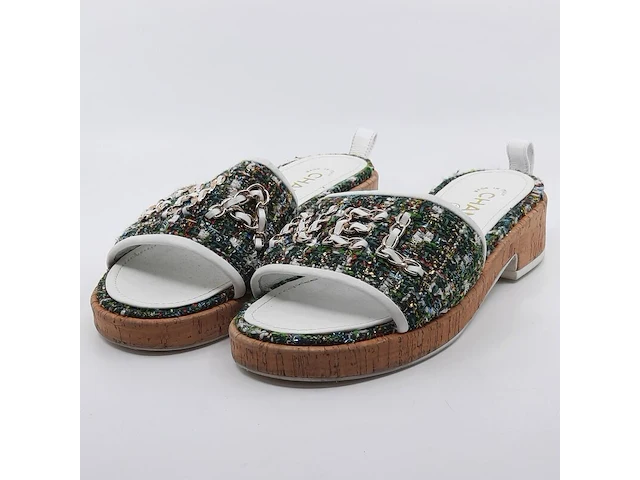 Paar slippers, maat 37, chanel - afbeelding 1 van  11