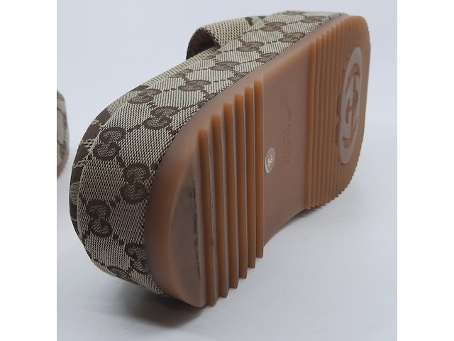 Paar slippers, maat 38, gucci, 623212 - afbeelding 2 van  11