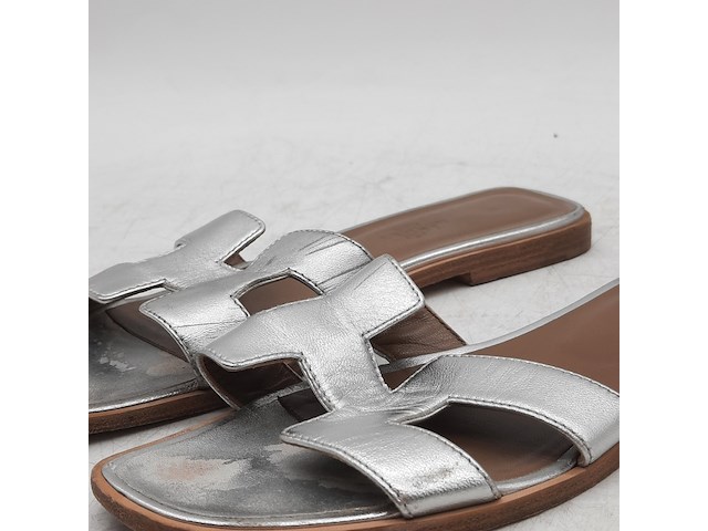Paar slippers, maat 38, hermès - afbeelding 6 van  11