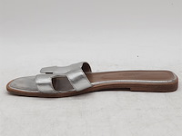 Paar slippers, maat 38, hermès - afbeelding 8 van  11