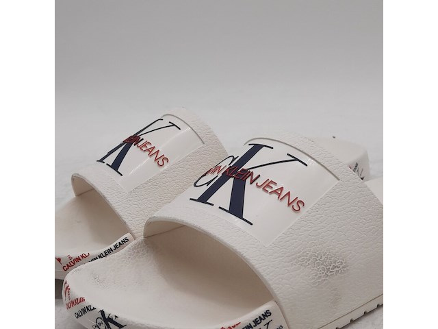 Paar slippers, maat 39, calvin klein, varen pool slide - afbeelding 2 van  10