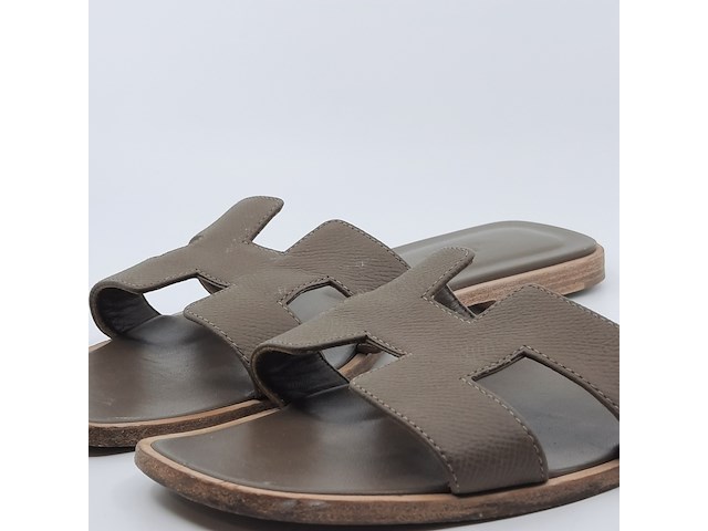 Paar slippers, maat 39, hermès, r0 202272z2303 - afbeelding 6 van  11