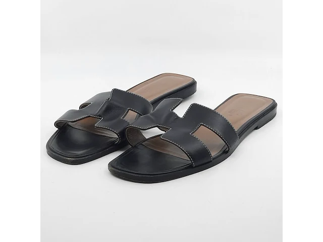 Paar slippers, maat 40, hermès, 021056z bl - afbeelding 1 van  11
