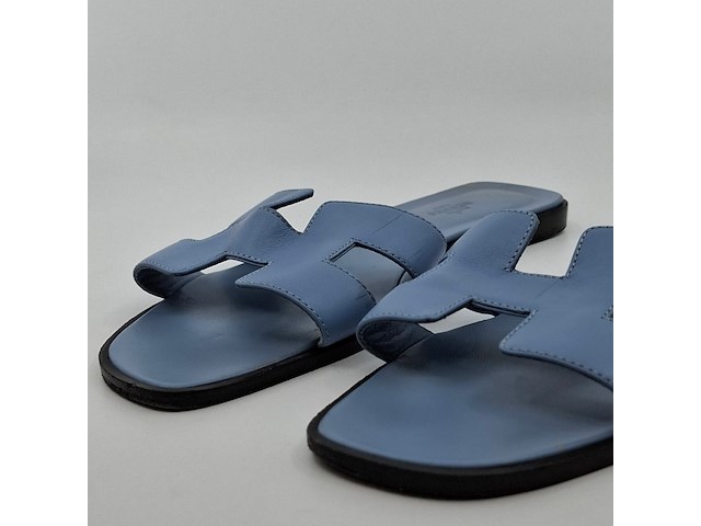 Paar slippers, maat 40, hermès, pe 202230z 2005 - afbeelding 4 van  18
