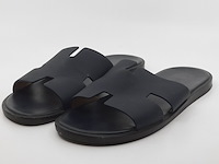 Paar slippers, maat 40, hermés - afbeelding 1 van  9