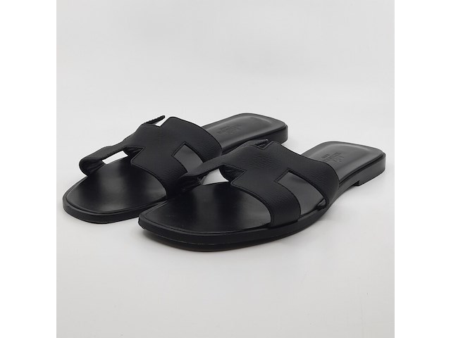 Paar slippers, maat 40, hermès - afbeelding 1 van  9