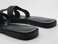 Paar slippers, maat 40, hermès - afbeelding 5 van  9