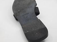 Paar slippers, maat 40, hermès - afbeelding 8 van  9