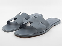 Paar slippers, maat 40, hermès - afbeelding 1 van  12